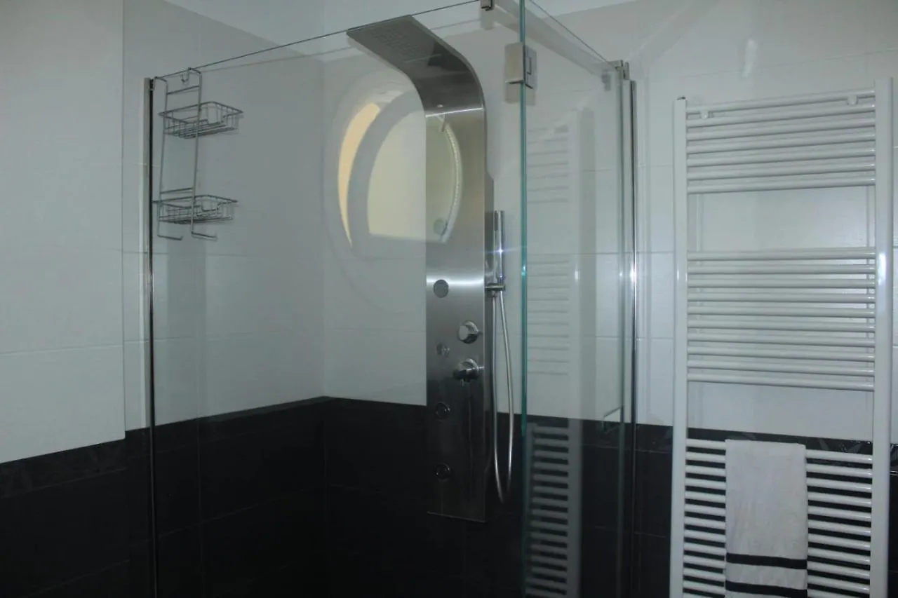 레체 Casa Plancia 아파트